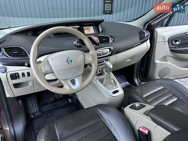 Мінівен Renault Grand Scenic 2010 в Дрогобичі