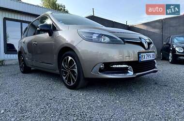 Минивэн Renault Grand Scenic 2014 в 