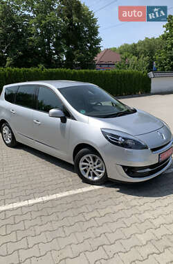 Мінівен Renault Grand Scenic 2012 в 