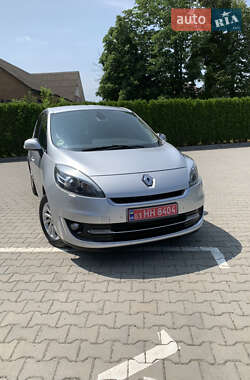 Мінівен Renault Grand Scenic 2012 в 