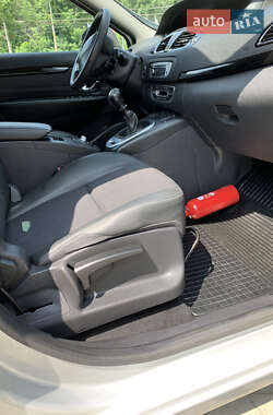 Мінівен Renault Grand Scenic 2012 в 