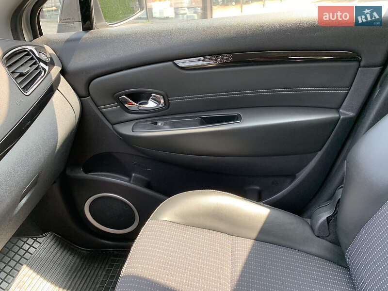 Минивэн Renault Grand Scenic 2012 в Виннице