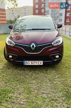 Минивэн Renault Grand Scenic 2016 в 
