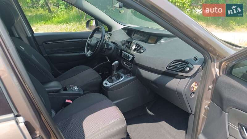 Минивэн Renault Grand Scenic 2014 в Киеве