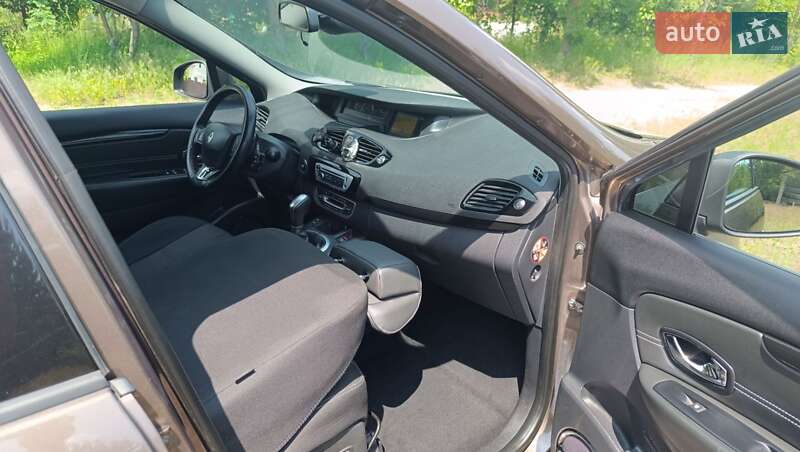 Минивэн Renault Grand Scenic 2014 в Киеве