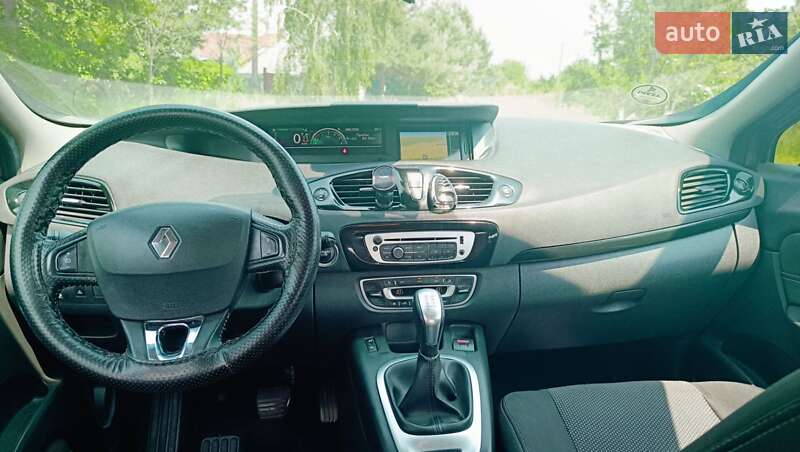 Минивэн Renault Grand Scenic 2014 в Киеве