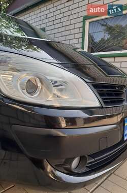 Минивэн Renault Grand Scenic 2007 в 