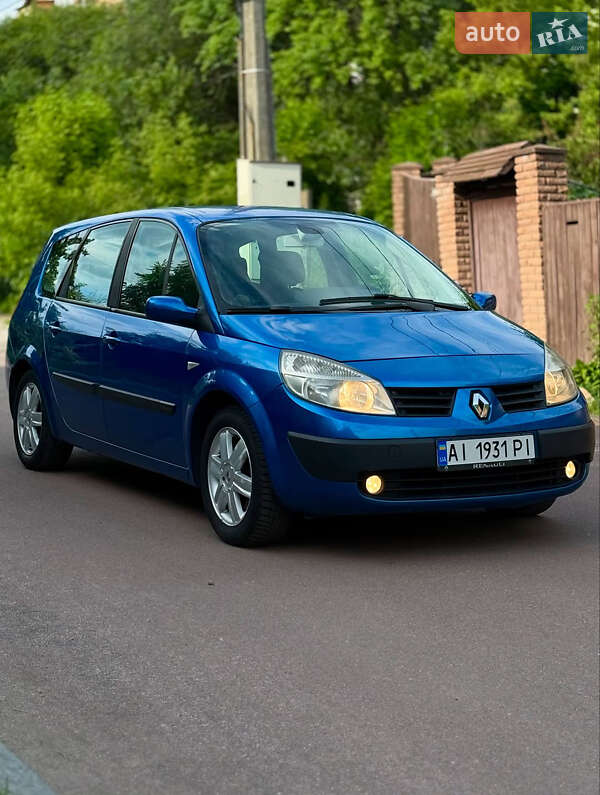 Renault Grand Scenic 2005