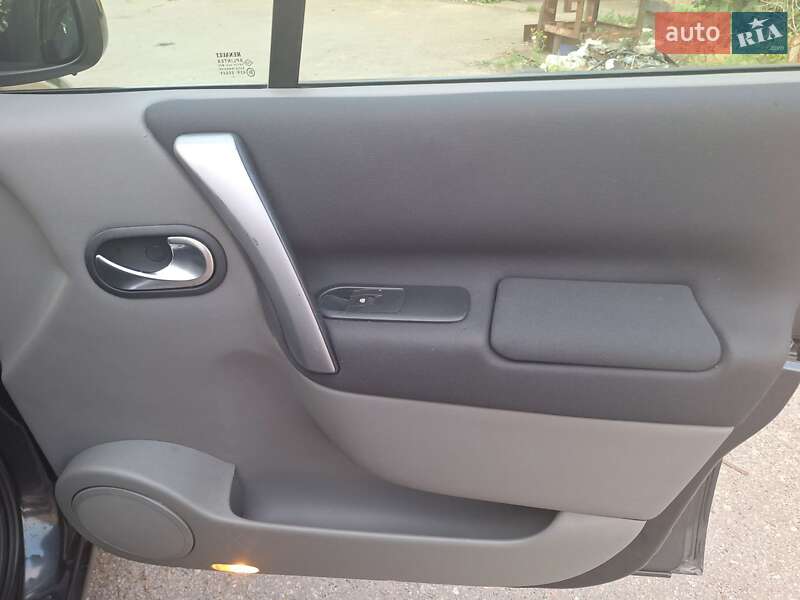 Минивэн Renault Grand Scenic 2007 в Изюме