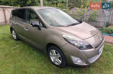 Мінівен Renault Grand Scenic 2011 в Києві