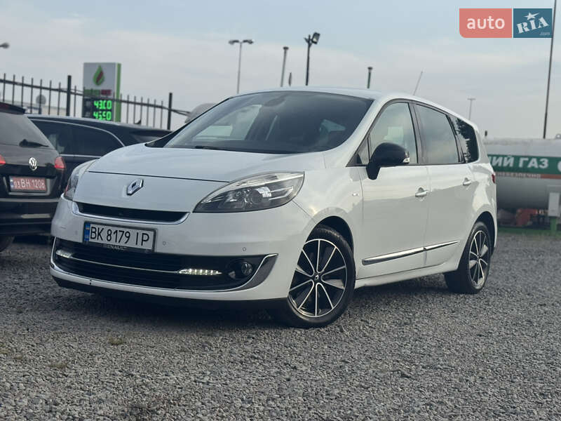 Renault Grand Scenic 2012