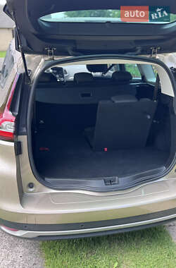 Минивэн Renault Grand Scenic 2019 в 