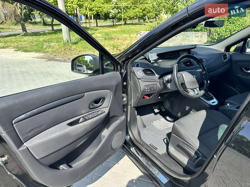 Минивэн Renault Grand Scenic 2016 в Черновцах
