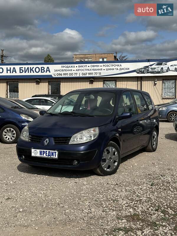 Renault Grand Scenic 2004