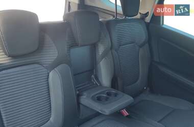 Минивэн Renault Grand Scenic 2018 в 