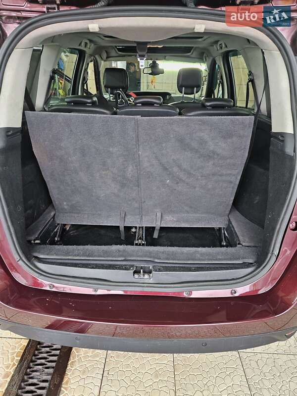 Минивэн Renault Grand Scenic 2012 в Киеве