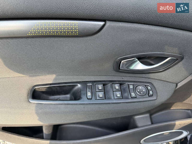 Минивэн Renault Grand Scenic 2011 в Виннице