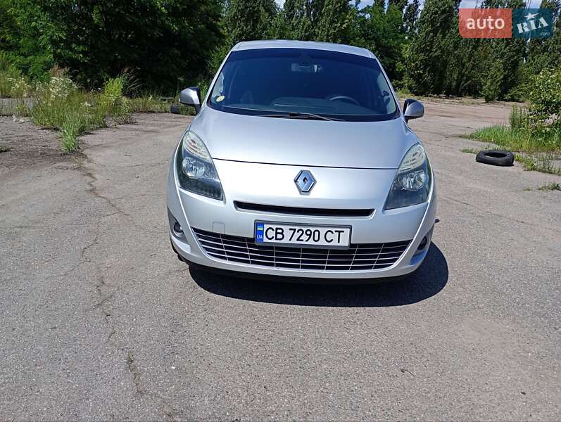 Минивэн Renault Grand Scenic 2010 в Чернигове