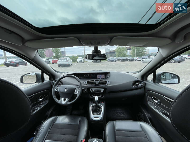 Минивэн Renault Grand Scenic 2012 в Киеве