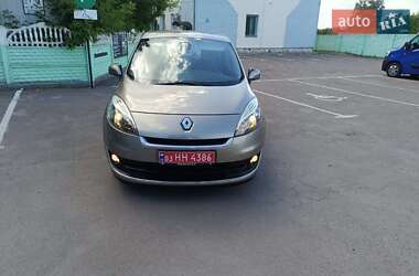 Мінівен Renault Grand Scenic 2013 в Дубні