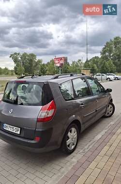 Мінівен Renault Grand Scenic 2004 в 