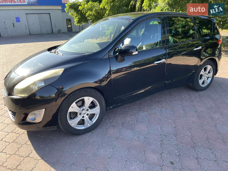 Минивэн Renault Grand Scenic 2010 в Бердичеве фото 3 Минивэн Renault Grand Scenic 2010 в Бердичеве