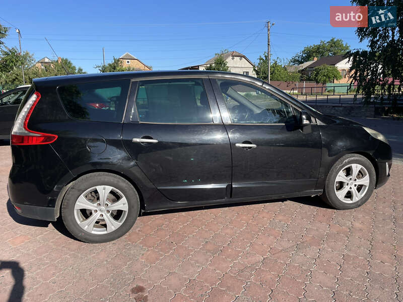 Минивэн Renault Grand Scenic 2010 в Бердичеве фото 7 Минивэн Renault Grand Scenic 2010 в Бердичеве