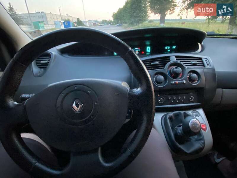 Мінівен Renault Grand Scenic 2004 в Вінниці