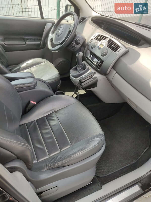 Минивэн Renault Grand Scenic 2004 в Виннице