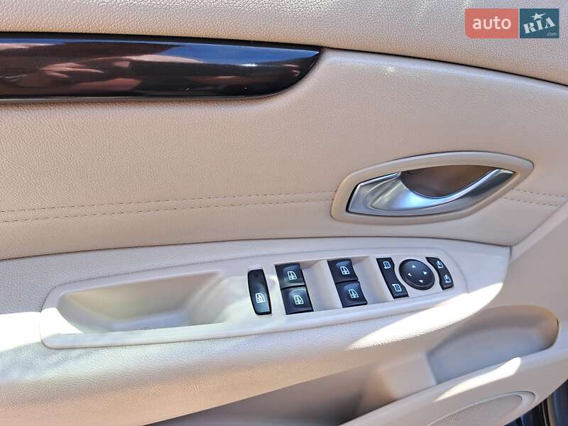 Мінівен Renault Grand Scenic 2013 в Бурштині