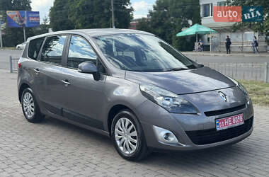 Минивэн Renault Grand Scenic 2011 в Ровно