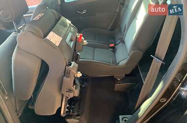 Минивэн Renault Grand Scenic 2010 в 