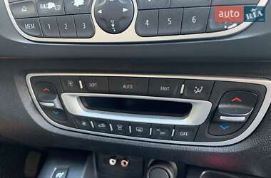 Минивэн Renault Grand Scenic 2010 в 
