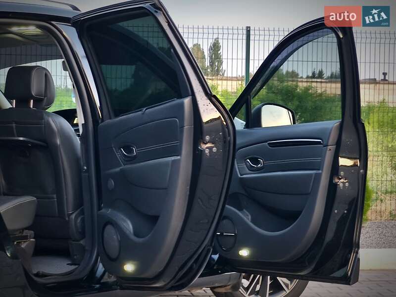 Минивэн Renault Grand Scenic 2012 в Желтых Водах