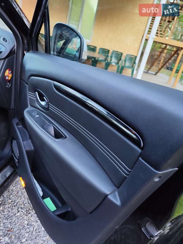 Мінівен Renault Grand Scenic 2011 в Рівному