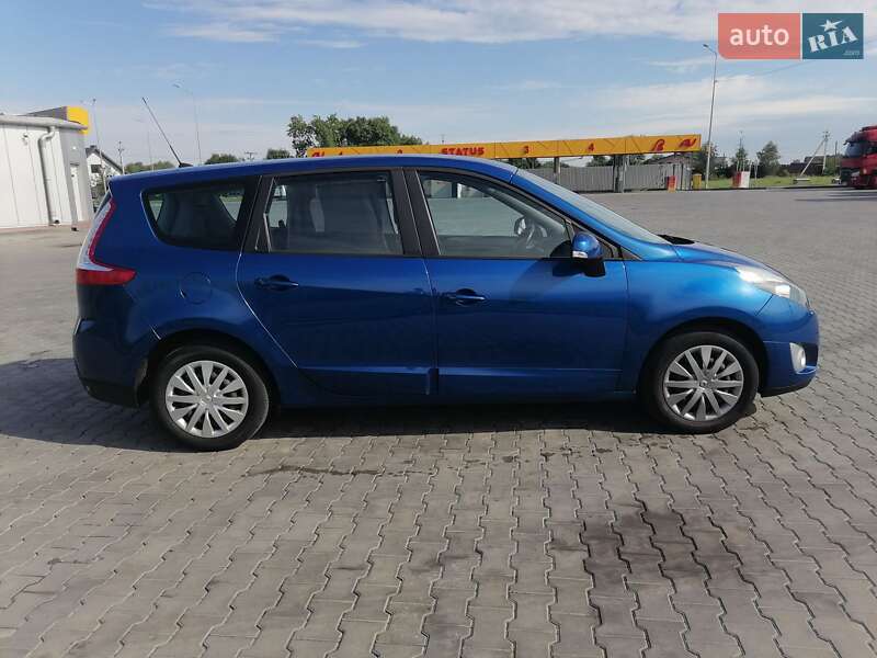 Минивэн Renault Grand Scenic 2010 в Луцке