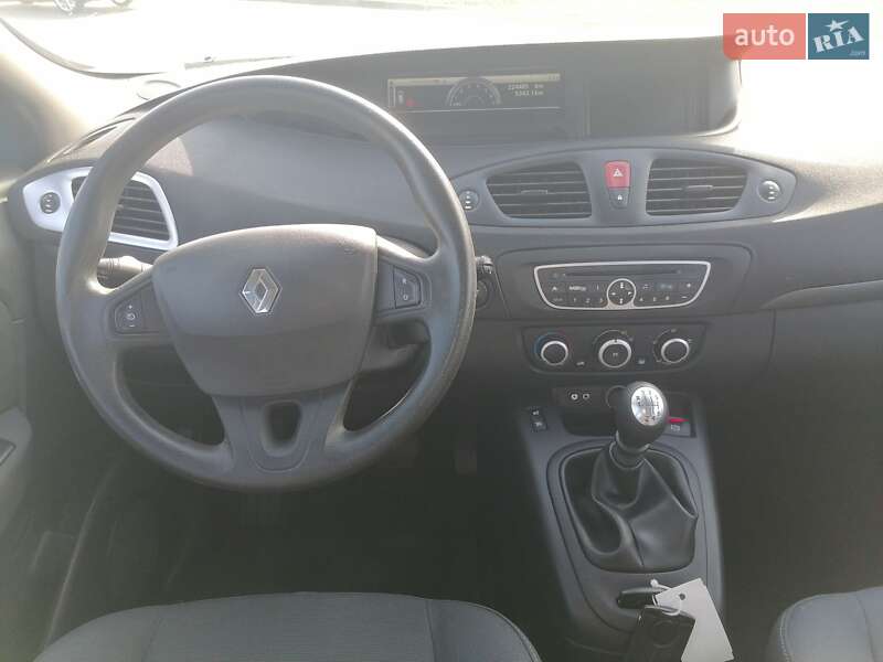 Минивэн Renault Grand Scenic 2010 в Луцке