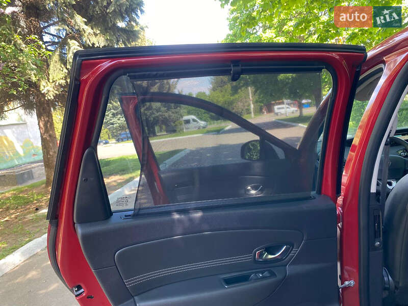 Мінівен Renault Grand Scenic 2011 в Рівному фото 38 Мінівен Renault Grand Scenic 2011 в Рівному