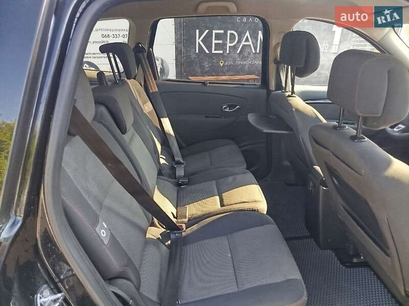 Минивэн Renault Grand Scenic 2012 в Каменец-Подольском фото 12 Минивэн Renault Grand Scenic 2012 в Каменец-Подольском