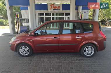 Минивэн Renault Grand Scenic 2006 в 