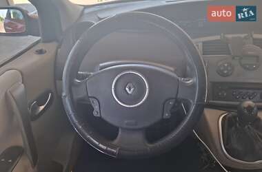 Минивэн Renault Grand Scenic 2006 в 