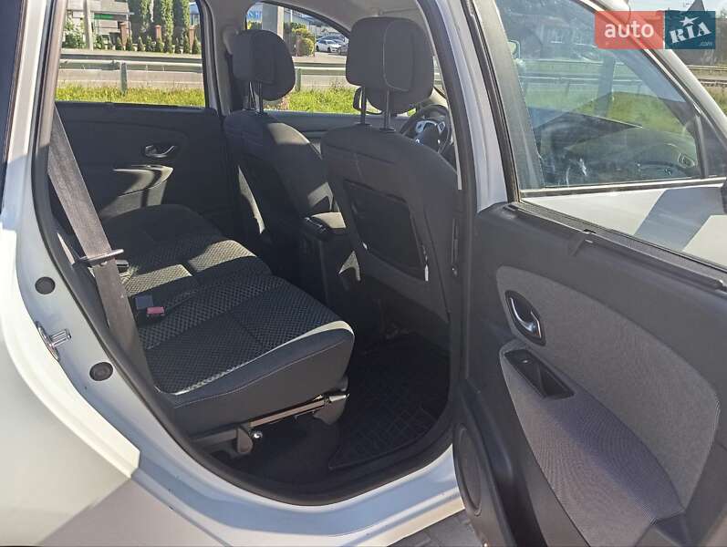 Минивэн Renault Grand Scenic 2011 в Луцке