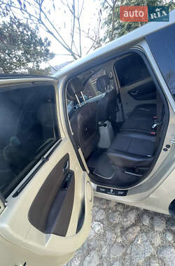 Минивэн Renault Grand Scenic 2010 в 