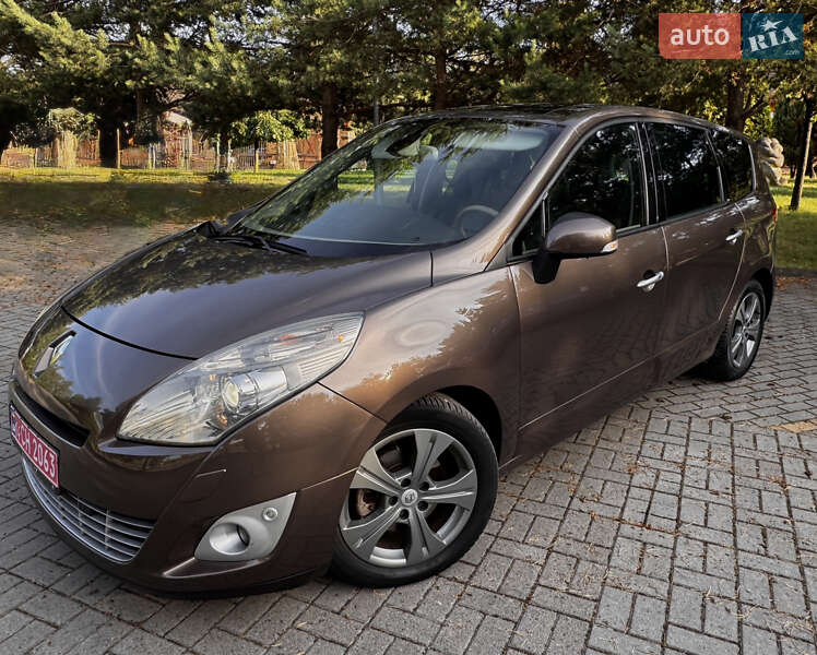 Минивэн Renault Grand Scenic 2010 в Дрогобыче