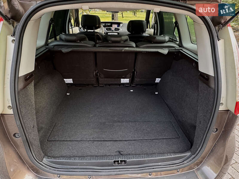 Минивэн Renault Grand Scenic 2010 в Дрогобыче