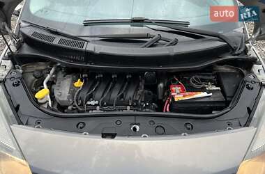 Минивэн Renault Grand Scenic 2005 в 