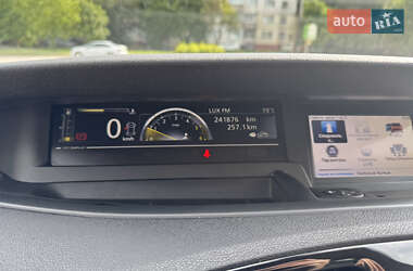 Минивэн Renault Grand Scenic 2012 в 