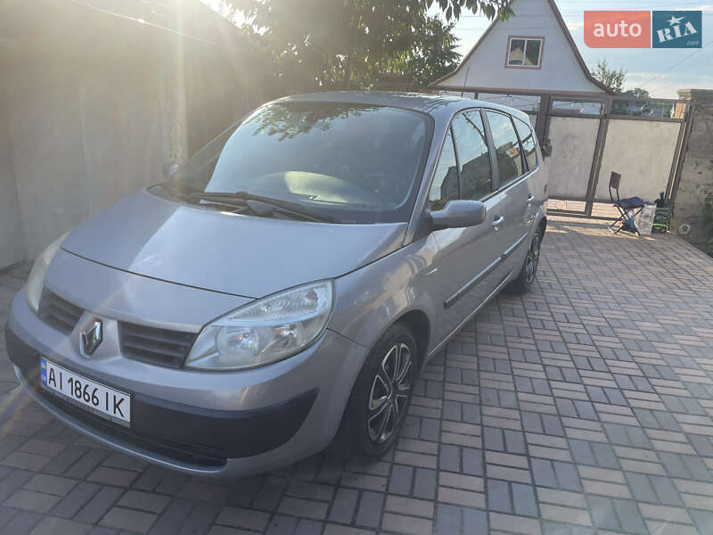 Renault Grand Scenic 2005