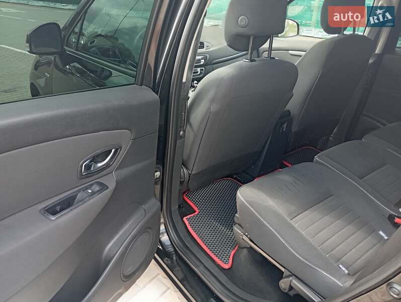 Минивэн Renault Grand Scenic 2014 в Дрогобыче