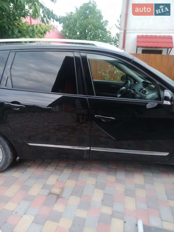 Мінівен Renault Grand Scenic 2012 в Збаражі